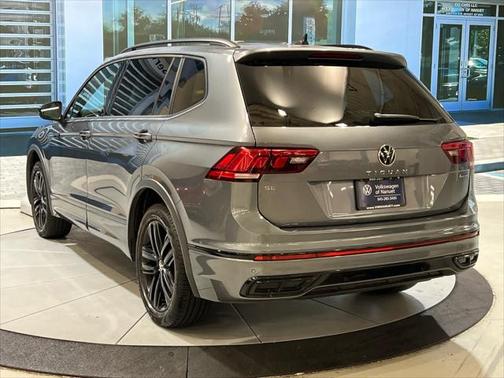 2022 Volkswagen Tiguan 2.0T SE R-Line Black 4MOTION