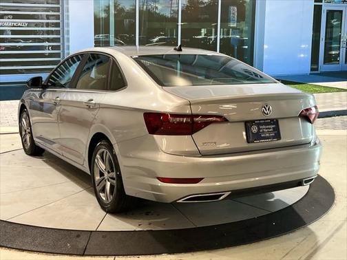 2021 Volkswagen Jetta 1.4T R-Line