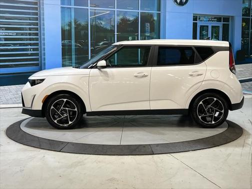 2023 Kia Soul EX