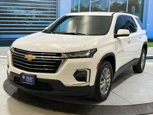 2022 Chevrolet Traverse LT Leather