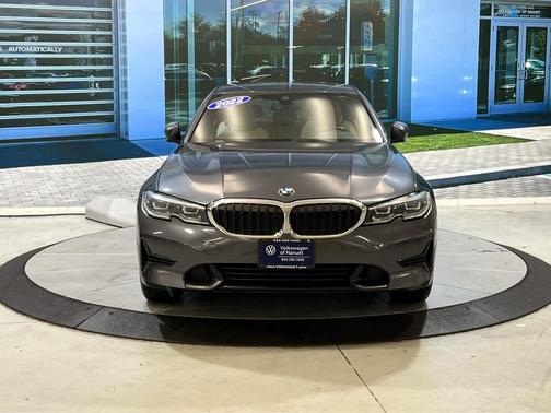 2022 BMW 330 xDrive