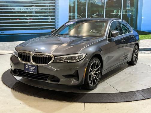2022 BMW 330 xDrive