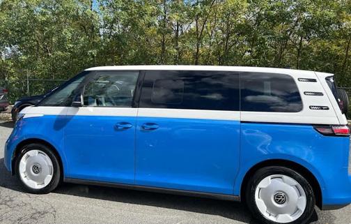 2025 Volkswagen ID. Buzz 1st Edition with 4MOTION