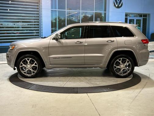 2019 Jeep Grand Cherokee Overland