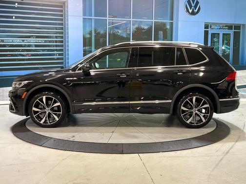 2023 Volkswagen Tiguan 2.0T SEL R-Line 4MOTION