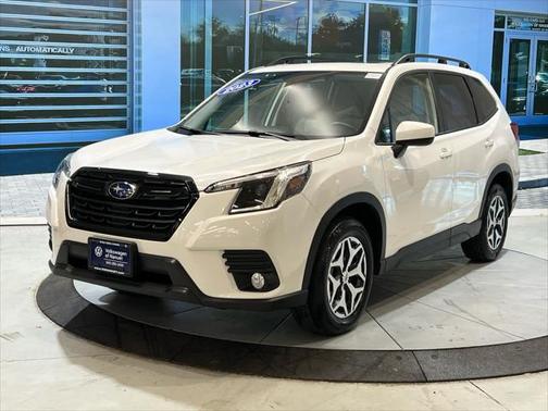 2023 Subaru Forester Premium
