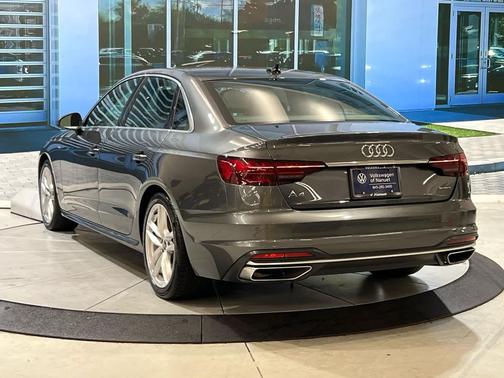 2024 Audi A4 45 S line Premium Plus