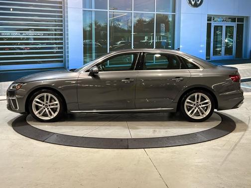 2024 Audi A4 45 S line Premium Plus