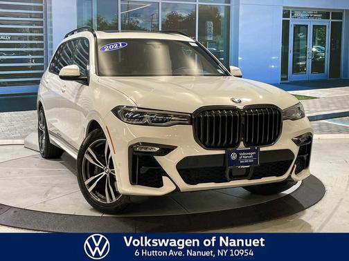 2021 BMW X7 M50i