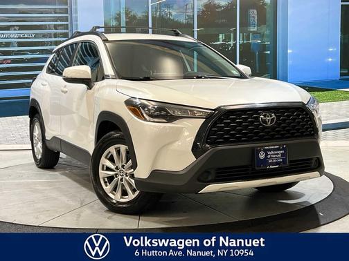 2022 Toyota Corolla Cross LE