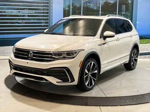 2022 Volkswagen Tiguan 2.0T SEL R-Line 4MOTION