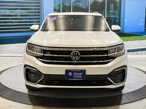 2022 Volkswagen Atlas Cross Sport 3.6L V6 SEL Premium R-Line