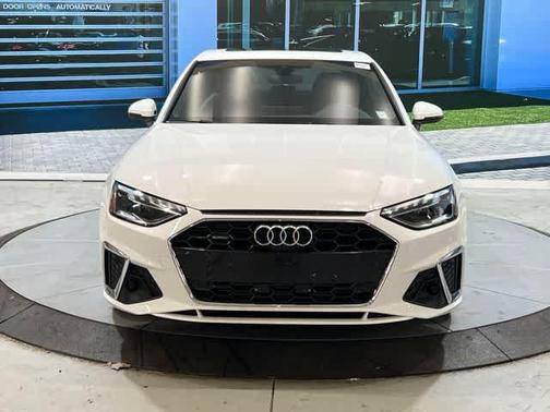 2023 Audi A4 45 S line Premium Plus
