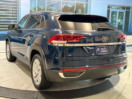 2022 Volkswagen Atlas Cross Sport 2.0T SE w/Technology 4MOTION