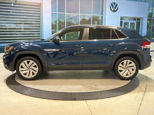 2022 Volkswagen Atlas Cross Sport 2.0T SE w/Technology 4MOTION