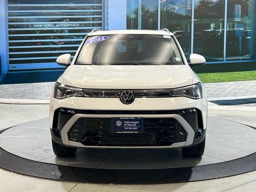 2025 Volkswagen Taos 1.5T SEL