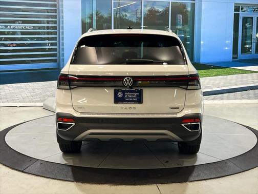 2025 Volkswagen Taos 1.5T SEL