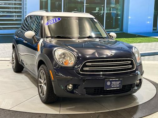 2015 MINI Countryman Cooper