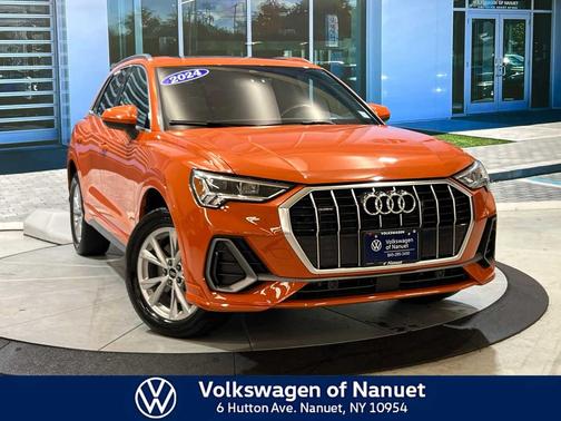 2024 Audi Q3 Premium 45 TFSI S line quattro Tiptronic