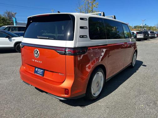 2025 Volkswagen ID. Buzz 1st Edition with 4MOTION
