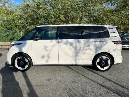 2025 Volkswagen ID. Buzz Pro S