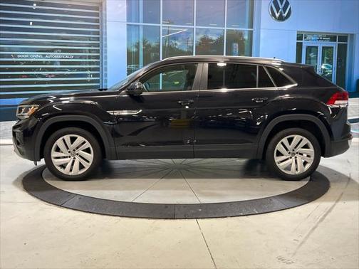 2022 Volkswagen Atlas Cross Sport 3.6L V6 SE w/Technology