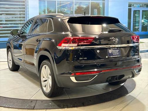 2022 Volkswagen Atlas Cross Sport 3.6L V6 SE w/Technology