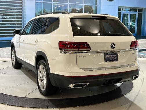 2022 Volkswagen Atlas 3.6L SE w/Technology