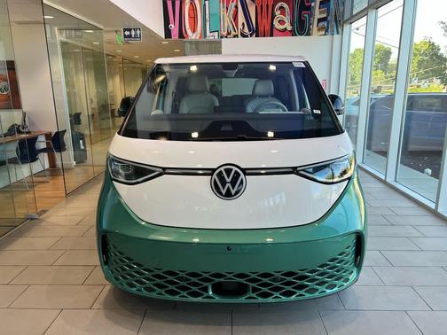 2025 Volkswagen ID. Buzz 1st Edition with 4MOTION