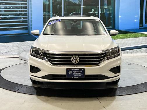2022 Volkswagen Passat 2.0T SE