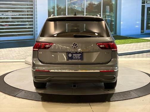2022 Volkswagen Tiguan 2.0T SE 4MOTION
