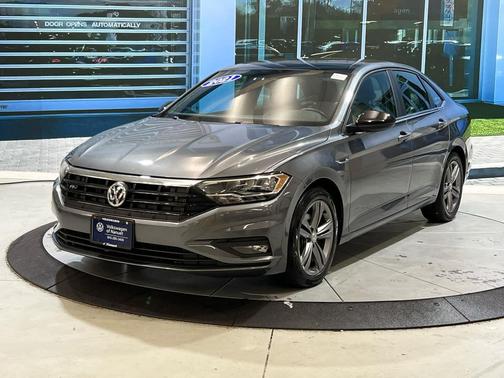 2021 Volkswagen Jetta 1.4T R-Line