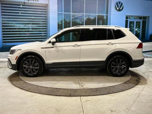 2022 Volkswagen Tiguan 2.0T SE 4MOTION