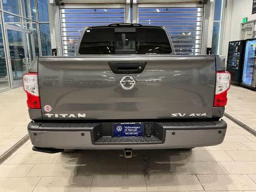 2019 Nissan Titan SV