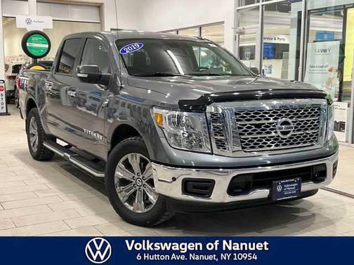 2019 Nissan Titan SV