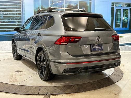 2024 Volkswagen Tiguan 2.0T SE R-Line Black 4MOTION