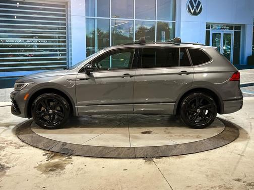 2024 Volkswagen Tiguan 2.0T SE R-Line Black 4MOTION