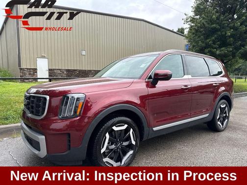 Dawning Red 2023 Kia Telluride S