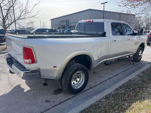 2015 RAM 3500 Laramie