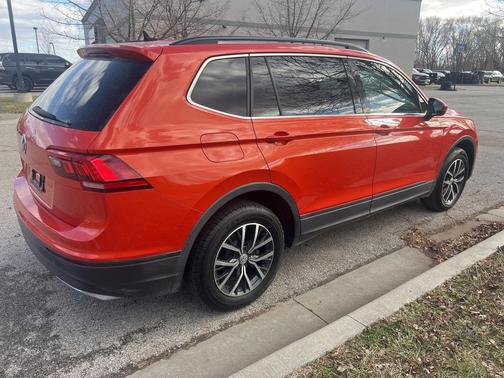 2019 Volkswagen Tiguan 2.0T SE