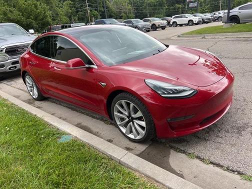 2018 Tesla Model 3 Long Range