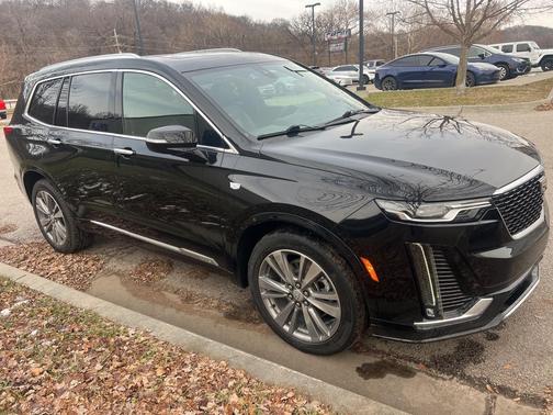 2023 Cadillac XT6 Premium Luxury AWD