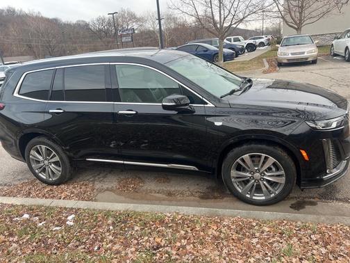 2023 Cadillac XT6 Premium Luxury AWD