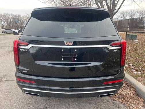 2023 Cadillac XT6 Premium Luxury AWD