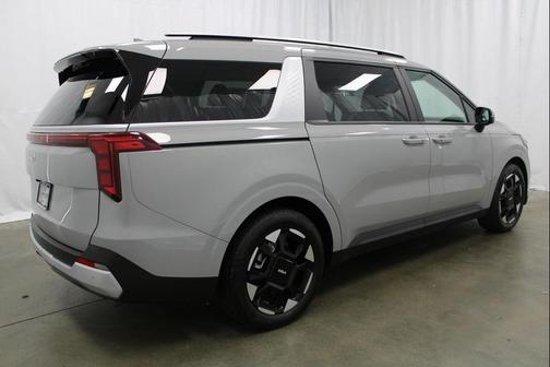 2025 Kia Carnival EX
