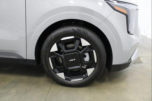 2025 Kia Carnival EX