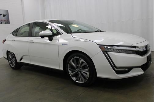 Platinum White Pearl 2018 Honda Clarity Plug-In Hybrid Touring