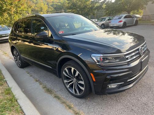 2021 Volkswagen Tiguan 2.0T SEL R-Line 4MOTION