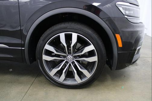 2021 Volkswagen Tiguan 2.0T SEL R-Line 4MOTION