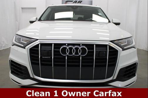 White 2023 Audi Q7 55 Premium Plus